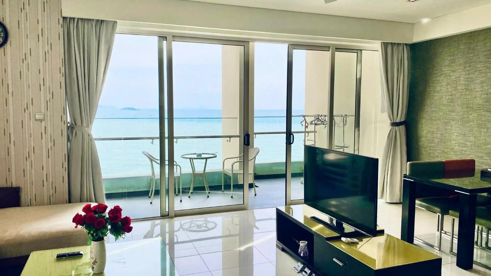 Nha Trang Apartments Seaview - Can Ho Nha Trang View Bien
